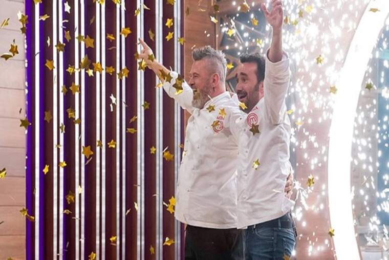 Juanma CastaÃ±o i Miki Nadal celebren que tots dos han sigut proclamats guanyadors de MasterChef Celebrity 6