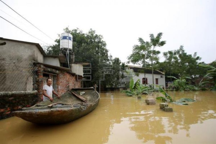 Les pluges han inundat barris sencers del Vietnam