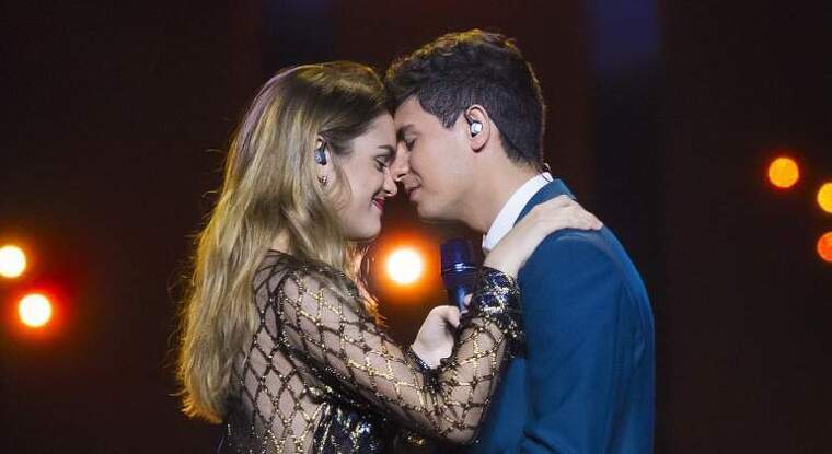 Alfred i Amaia en un assaig de la canÃ§Ã³ que van representar a EurovisiÃ³ l'any 2018