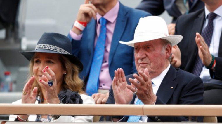 Joan Carles I es va protegir del sol a la final de Roland Garros