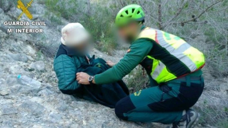 Trobada la dona de 91 anys que va desaparéixer ahir dissabte en el Pico Agudo d'Orihuela