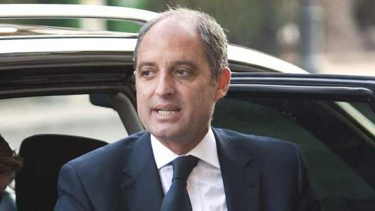 Francisco Camps, en la seua arribada al Tribunal Superior de Justícia de València.