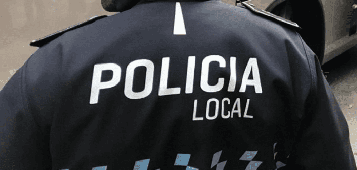 Imatge d'arxiu d'un policia local