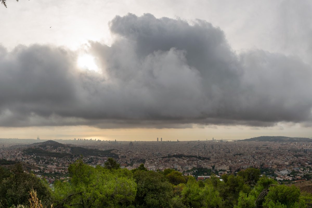 Imatge d'una nuvolada a Barcelona