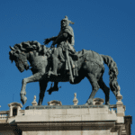 Estàtua de Jaume I en el Parterre de València