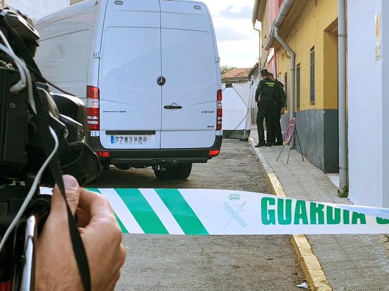 Els investigadors analitzen la casa del principal sospitós de la desaparició Marta Calvo