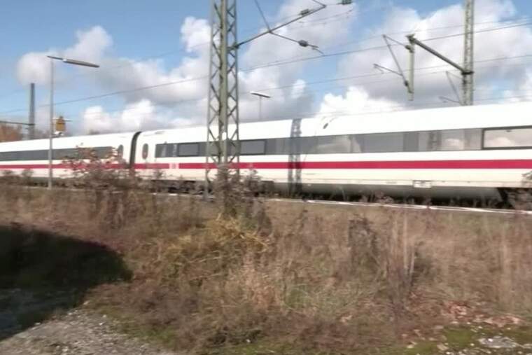 Un atac amb ganivet en un tren deixa diversos ferits a Alemanya