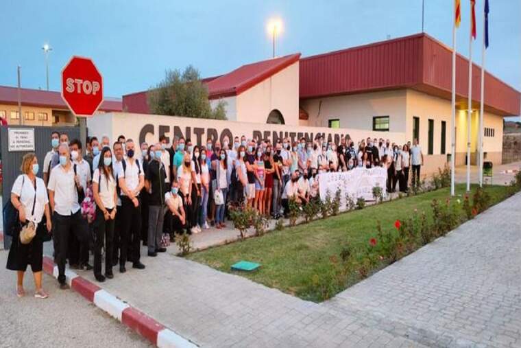 Concentració a la presó de Villena