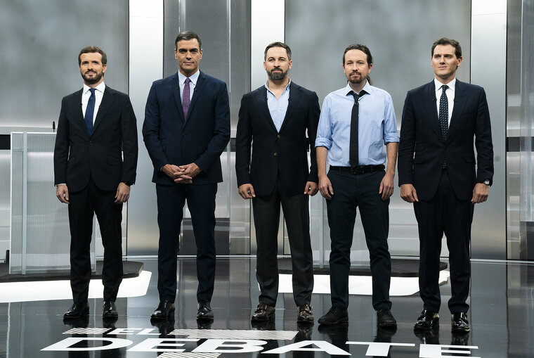 D'esquerra a dreta, Pablo Casado (PP); Pedro Sánchez (PSOE); Santiago Abascal (VOX); Pablo Iglesias (PODEMOS); i Albert Rivera (CIUTADANS)