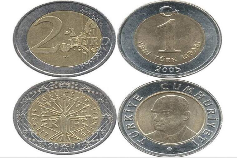Comparació monedes de dos euros amb les turques