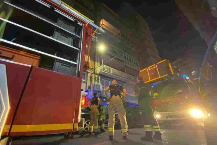 També han acudit diverses dotacions de Bombers També han acudit diverses dotacions de Bombers