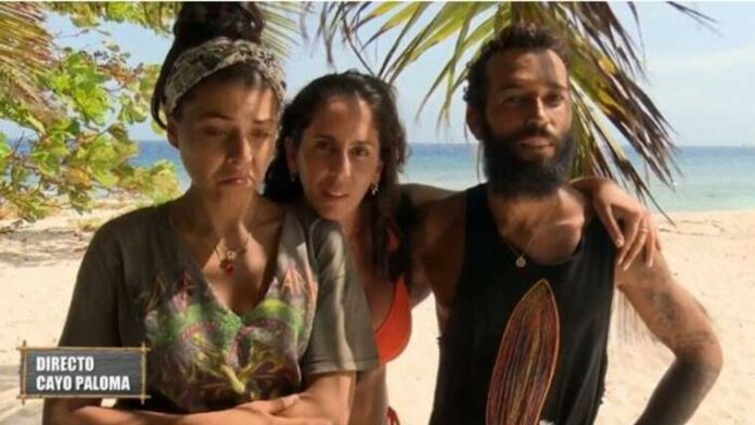 Lola, Anabel i Omar en la isla de 'Supervivientes'
