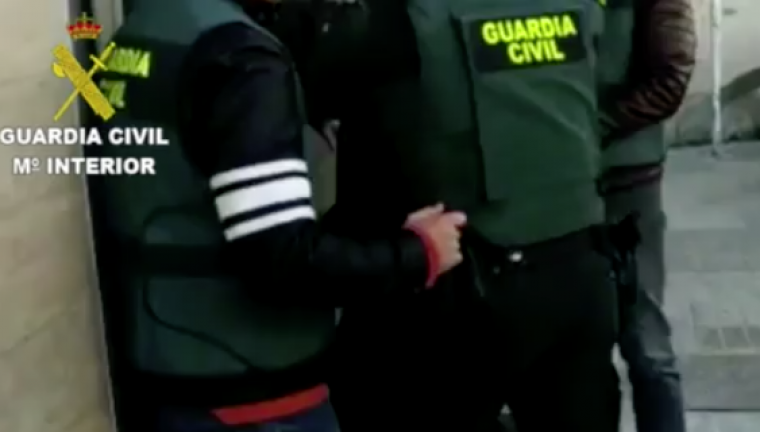 Quatre detinguts per abusar sexualment d'una jove la nit de Cap d'Any a Callosa d'en Sarrià