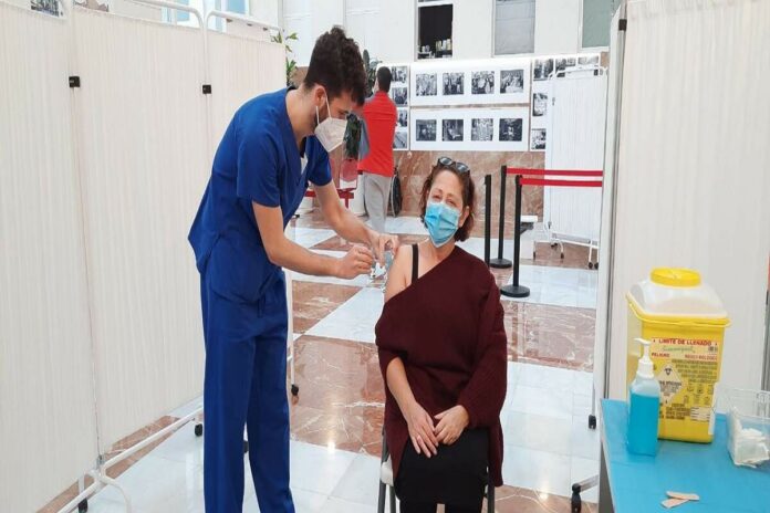 La Conselleria de Sanitat ha actualitzat els punts de vacunació sense cita prèvia per a la setmana del 10 al 14 de gener La Conselleria de Sanitat ha actualitzat els punts de vacunació sense cita prèvia per a la setmana del 10 al 14 de gener