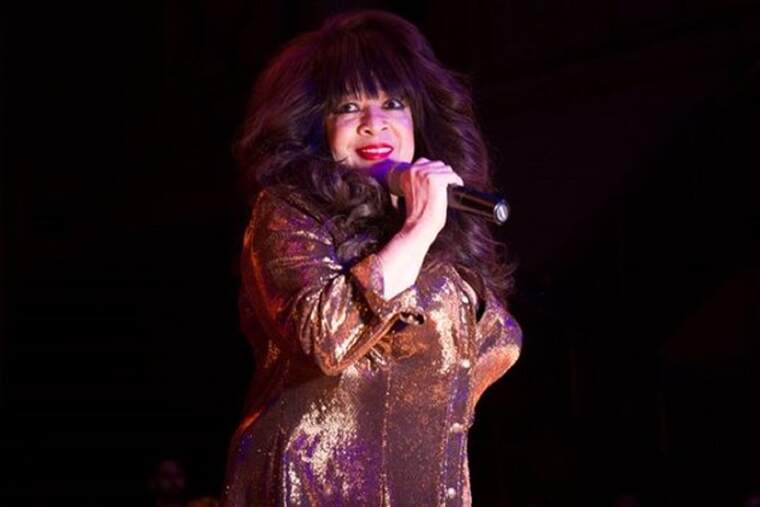 Ronnie Spector, cantant i fundadora del mític grup The Ronettes