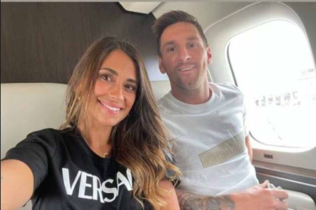 Leo Messi i Antonela Roccuzzo posen rumb a París