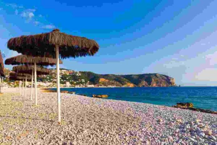 Els fets s'han produït en la platja del Muntanyar Els fets s'han produït en la platja del Muntanyar