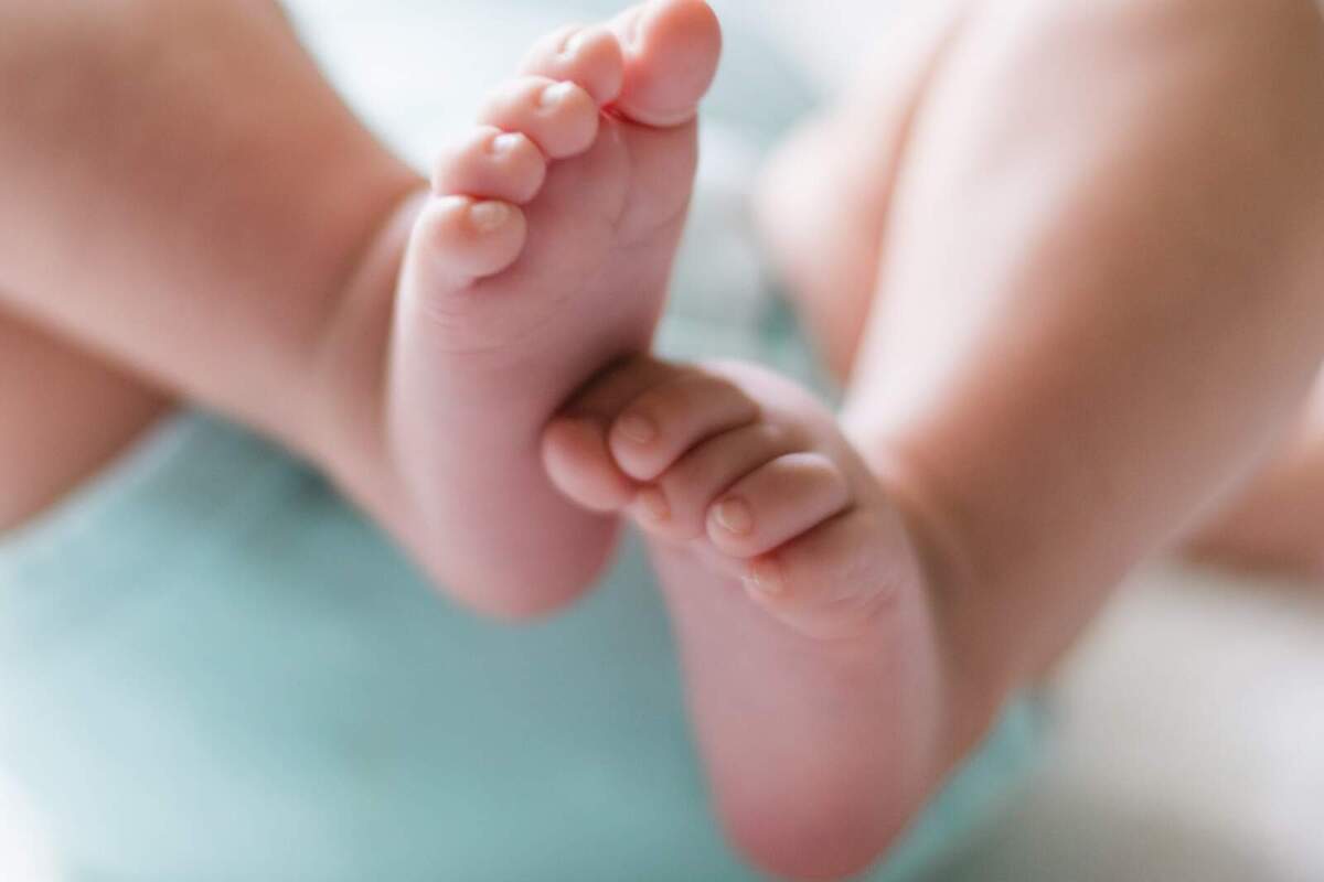 La mort d'un bebè genera sospites i s'està investigant