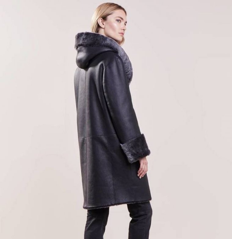 El abrigo de la firma Ventcouvert, en Zalando por 1.850 euros
