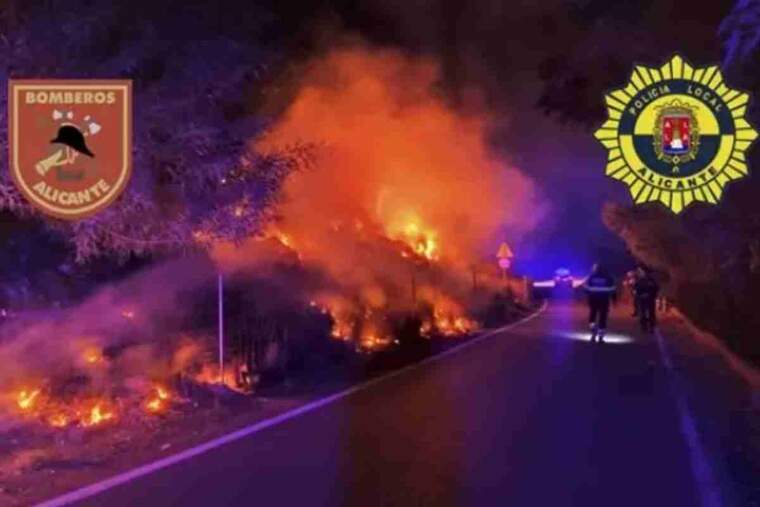 Incendi de matolls en Alacant