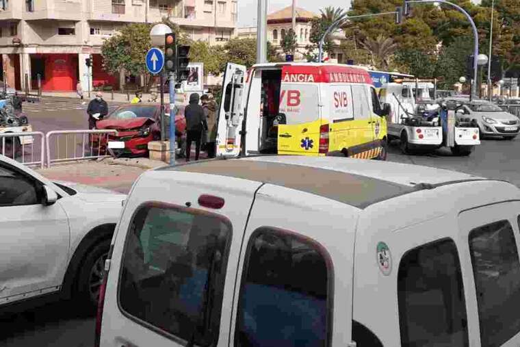 Els dos conductors han acabat en l'hospital