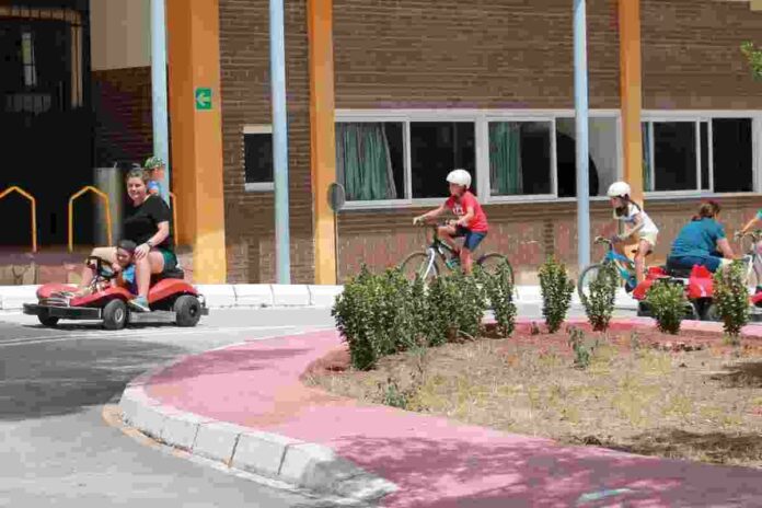 Els xiquets i els monitors s'estan sotmetent a les proves Els xiquets i els monitors s'estan sotmetent a les proves