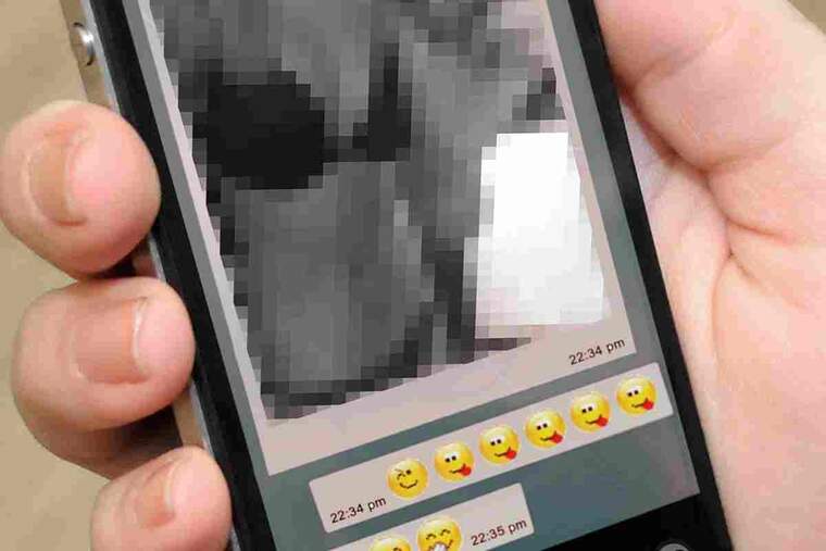 El xic amenaçava a la víctima amb difondre les fotos si no li enviava més