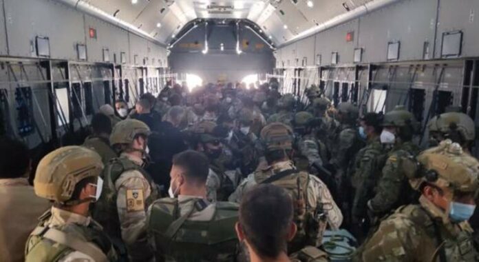 Últim avió espanyol d'evacuació de l'Afganistan - MINISTERI DE DEFENSA