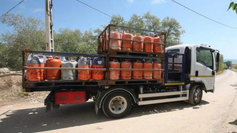 La Policía Nacional investiga el robo de un camión y 1.600 bombonas de butano y propano en Madrid