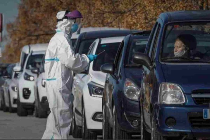 S'han acumulat centenars de cotxes S'han acumulat centenars de cotxes