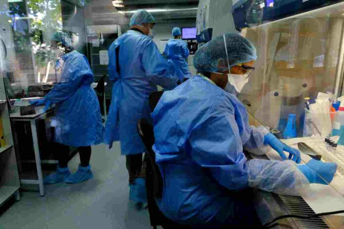 La vacuna pot estar llesta en un termini de dos anys La vacuna pot estar llesta en un termini de dos anys