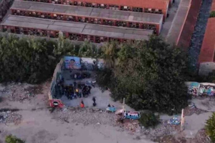 No és la primera volta que la policia intervé en esta zona