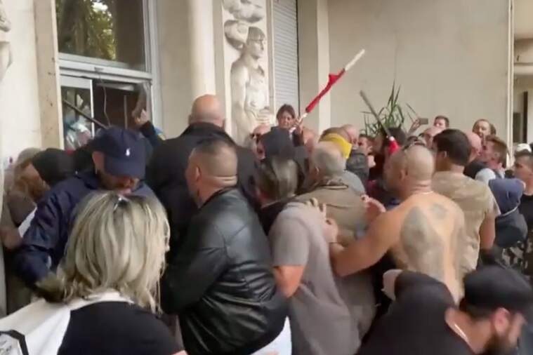 Un grup de neofeixistes ataca la seu del major sindicat de treball italiana