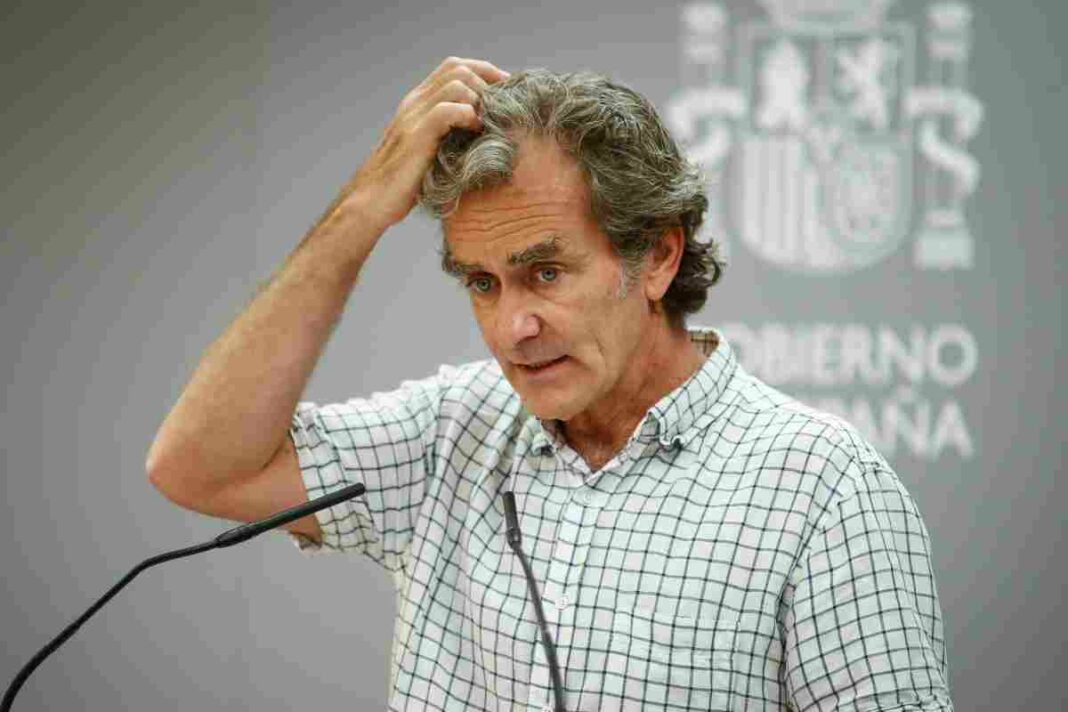 Fernando Simón habla por primera vez de una segunda ola