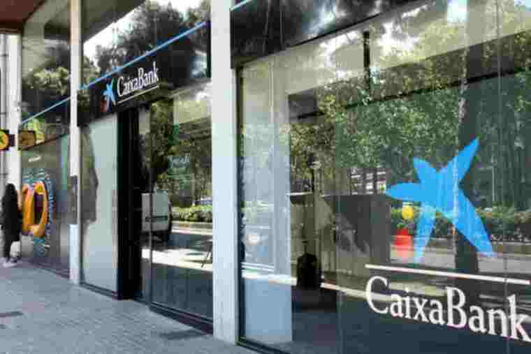 CaixaBank ha fet una gran donació per atendre els més vulnerables