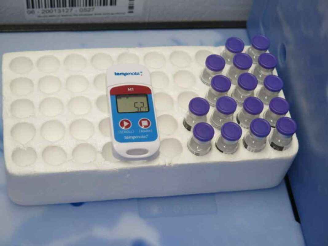 La Comissió de Salut Pública acorda completar amb Pfizer la pauta dels menors de 60 anys vacunats amb AstraZeneca