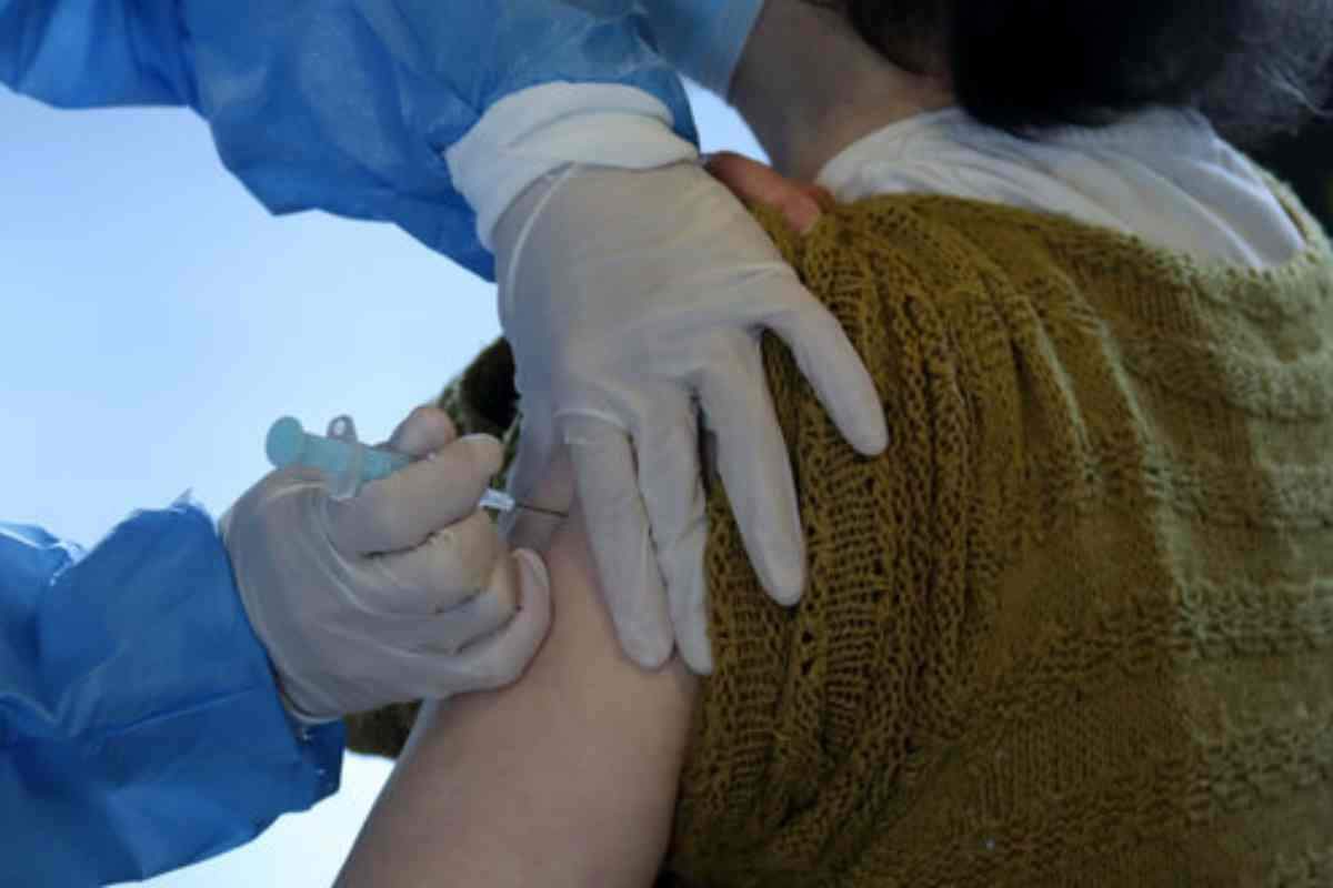 Suspenen els assajos en humans de la vacuna del CSIC