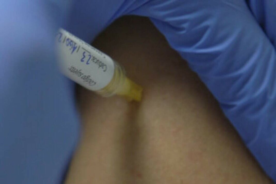 L'assaig clínic de la vacuna d'Hipra contra la covid-19 comença amb 30 voluntaris