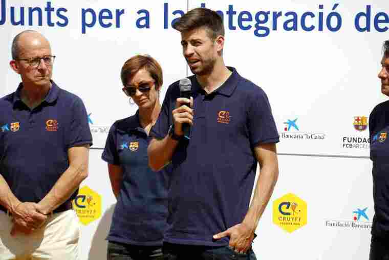 Gerard Piqué torna a ser el centre de la polèmica després d'enganxar-se amb un periodista madrileny.
