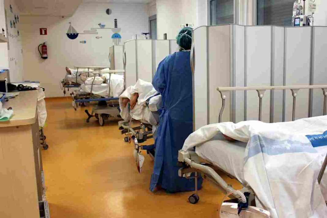 La situació als hospitals catalans comença a empitjorar aquest mes d'octubre