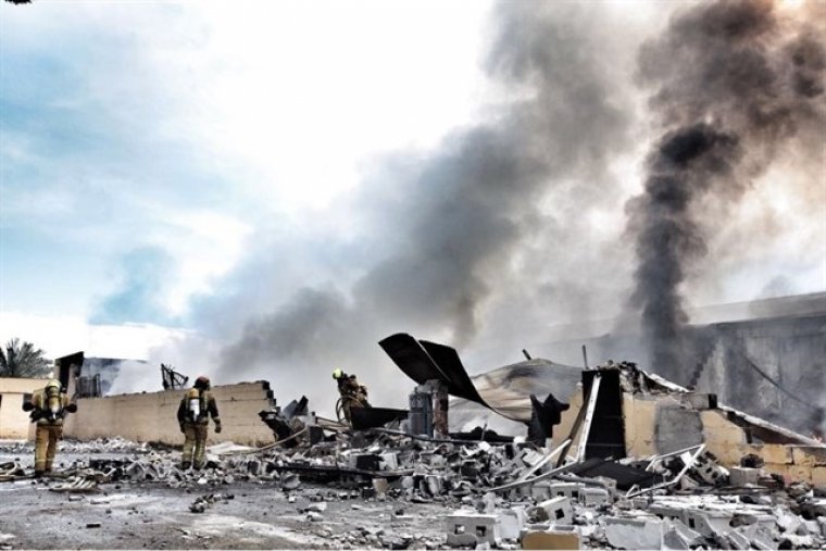 Imatge de com ha quedat la nau industrial després de l'incendi