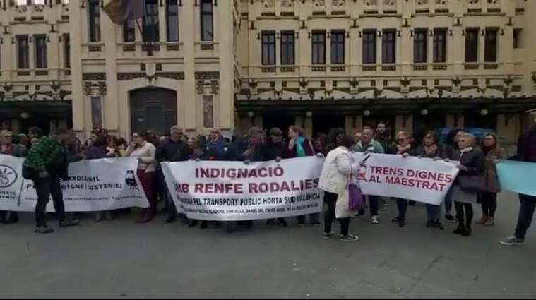 Protesta en l'Estació del Nord de València