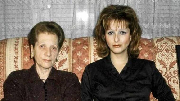 Yurena y su madre Margarita Seisdedos
