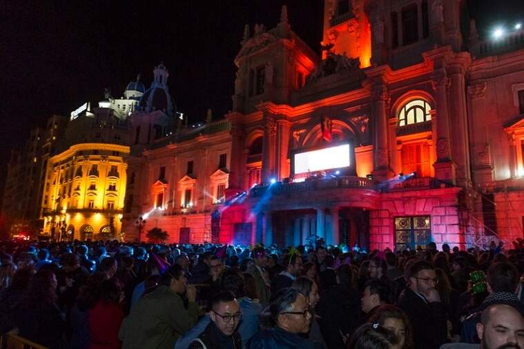 València suspén la festa de Nit de Cap d'Any en la plaça de l'Ajuntament