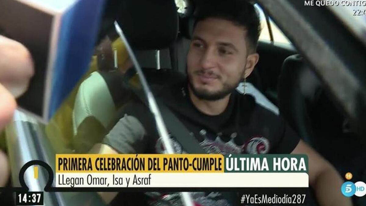 Omar Montes arriba a la festa d'aniversari d'Isabel Pantoja