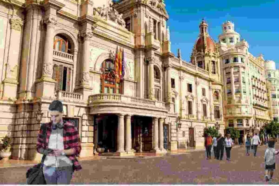 L'asfalt de la plaça serà de color roig