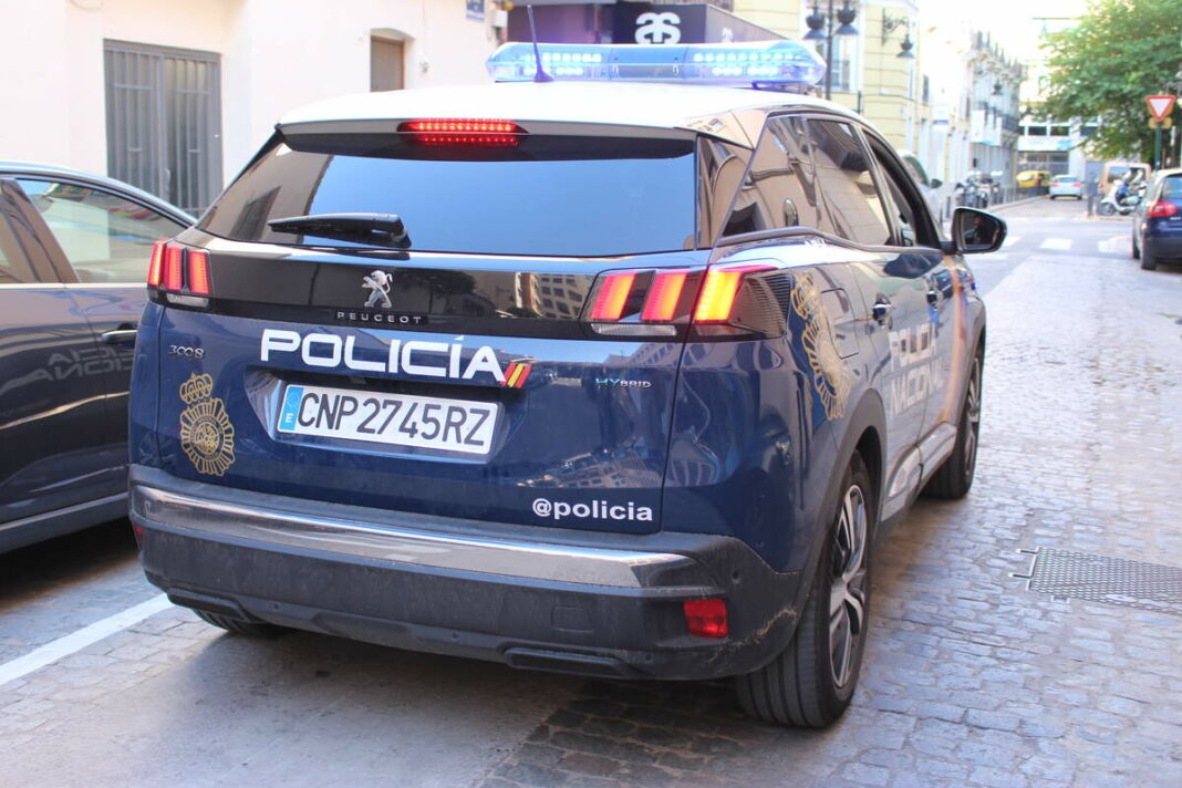 Vehicle Policia Nacional