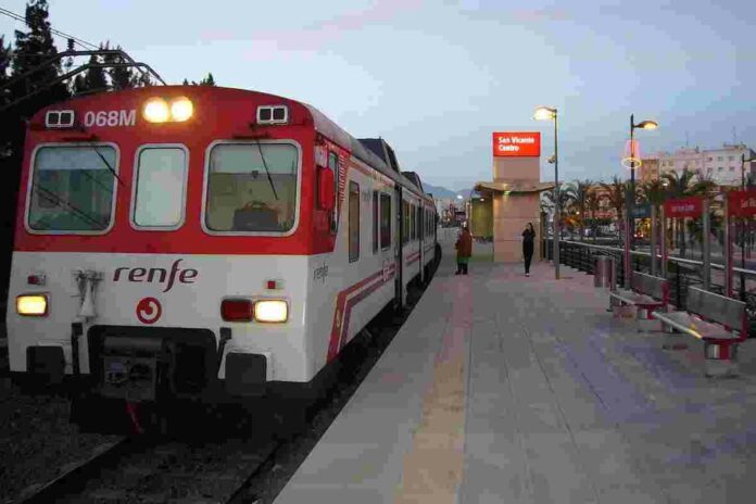 El tren va estar immobilitzat durant 15 minuts