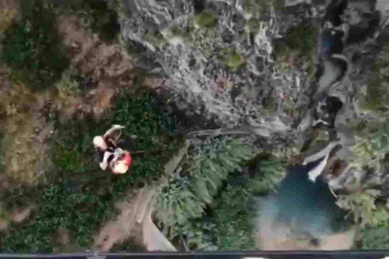 El xic ha hagut de ser rescatat en helicòpter
