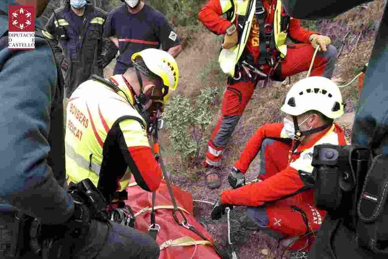L'home va patir una caiguda d'uns tres metres en Alfondeguilla